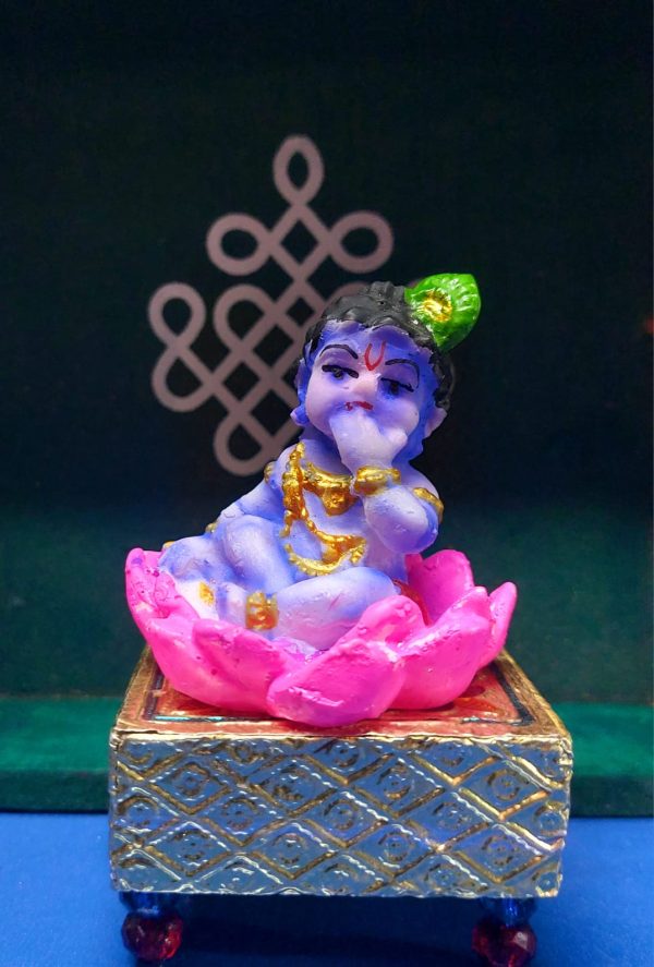 little krishna statue